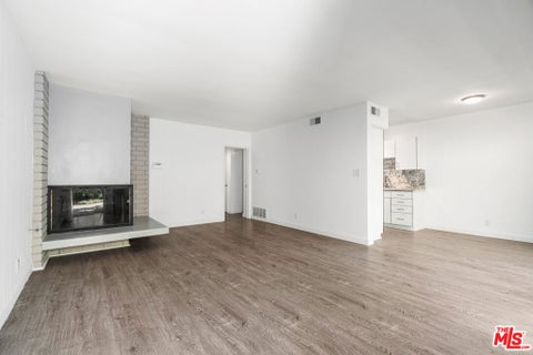 Photo of 7712 Paseo Del Rey #4, Playa Del Rey, CA 90293 (MLS # 26839623)