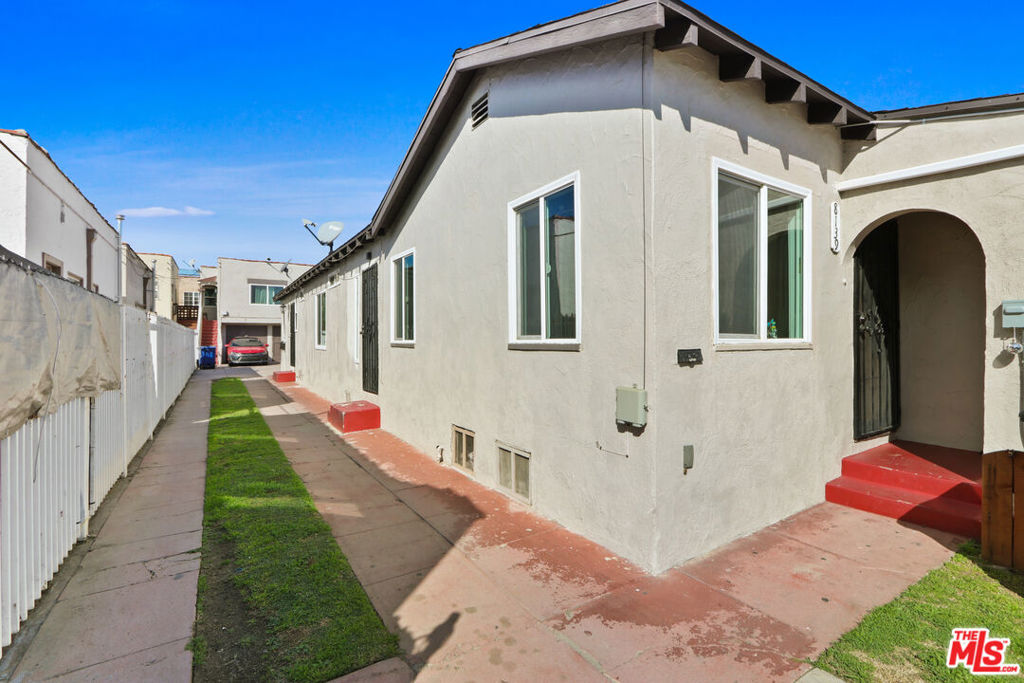 8137 Beechwood Avenue