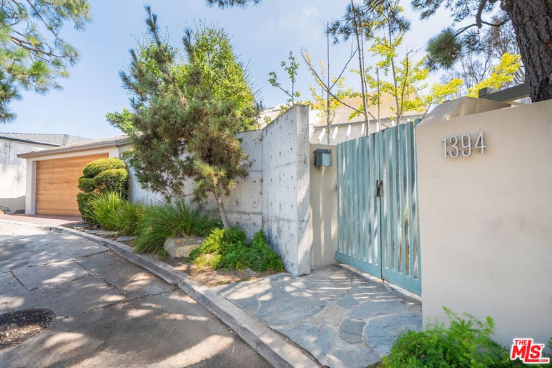 1394 Miller Drive