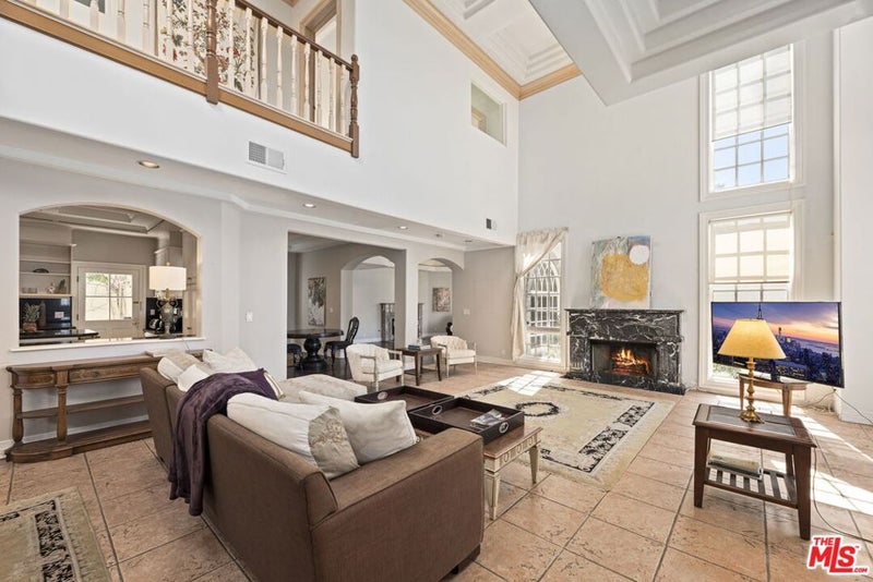 14330 Mulholland Drive