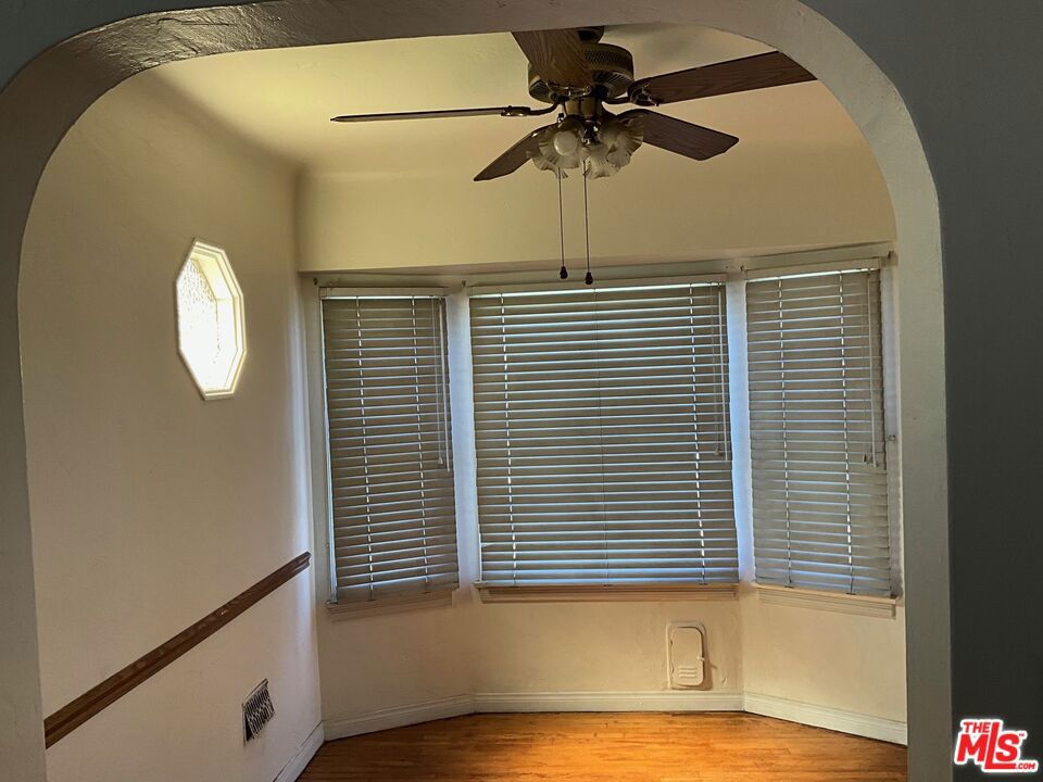 3766 Cimarron Street