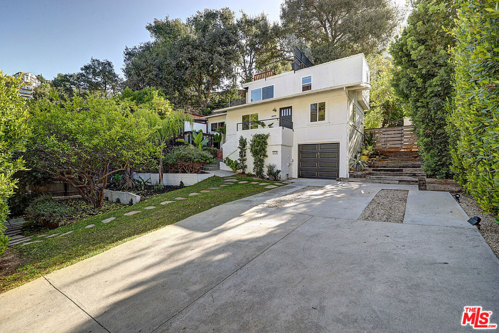 8326 Ridpath Drive