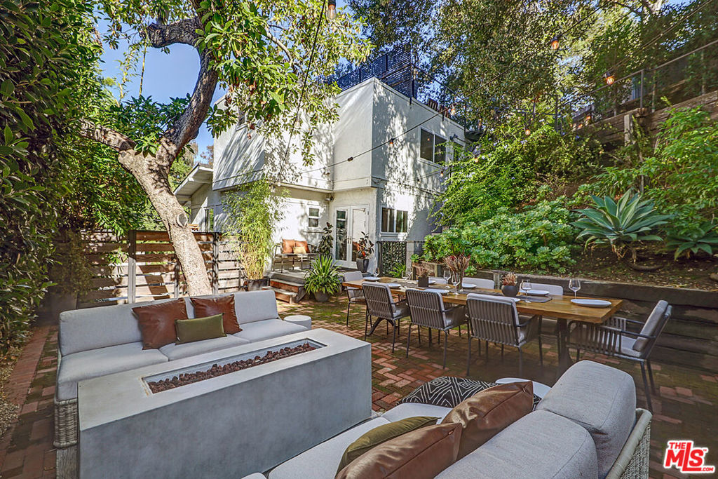 8326 Ridpath Drive