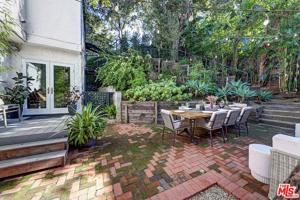 8326 Ridpath Drive