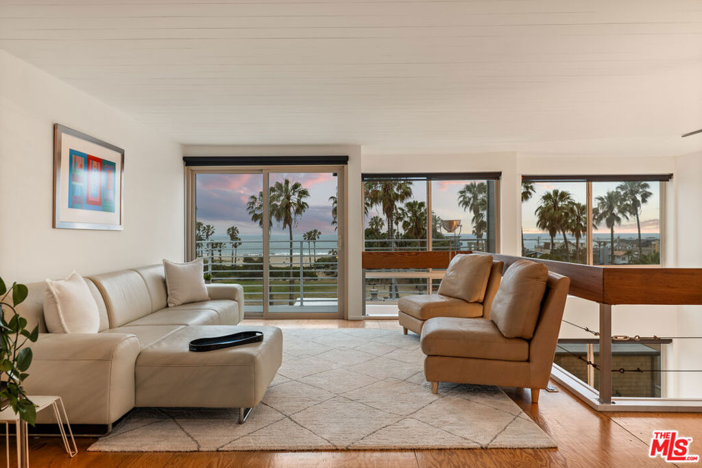 Properties 4 6624 Vista Del Mar