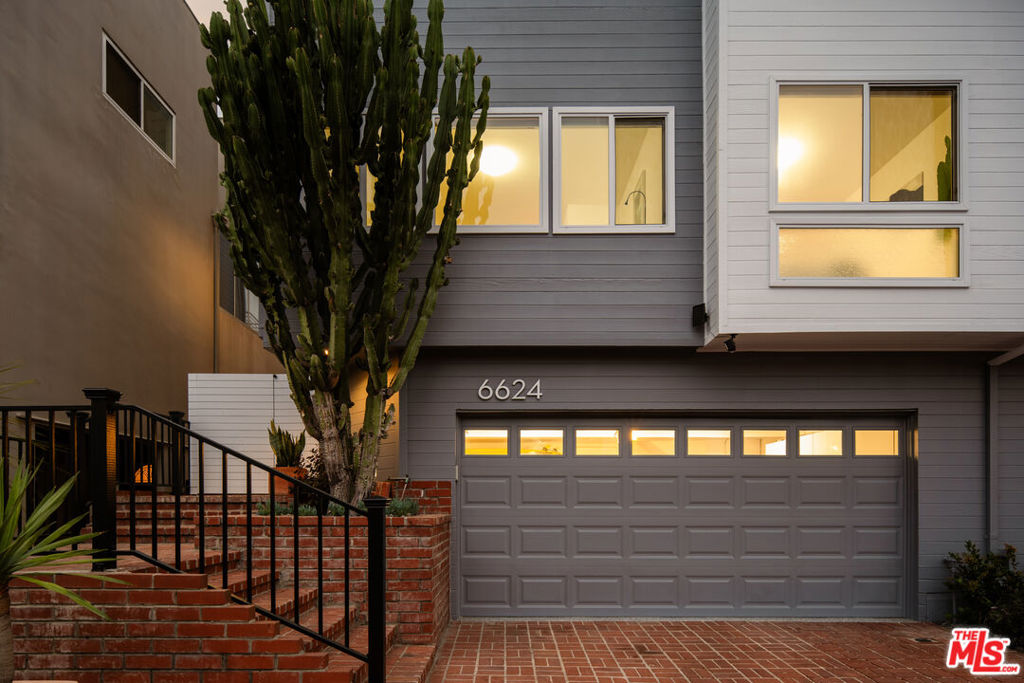 Properties 3 6624 Vista Del Mar