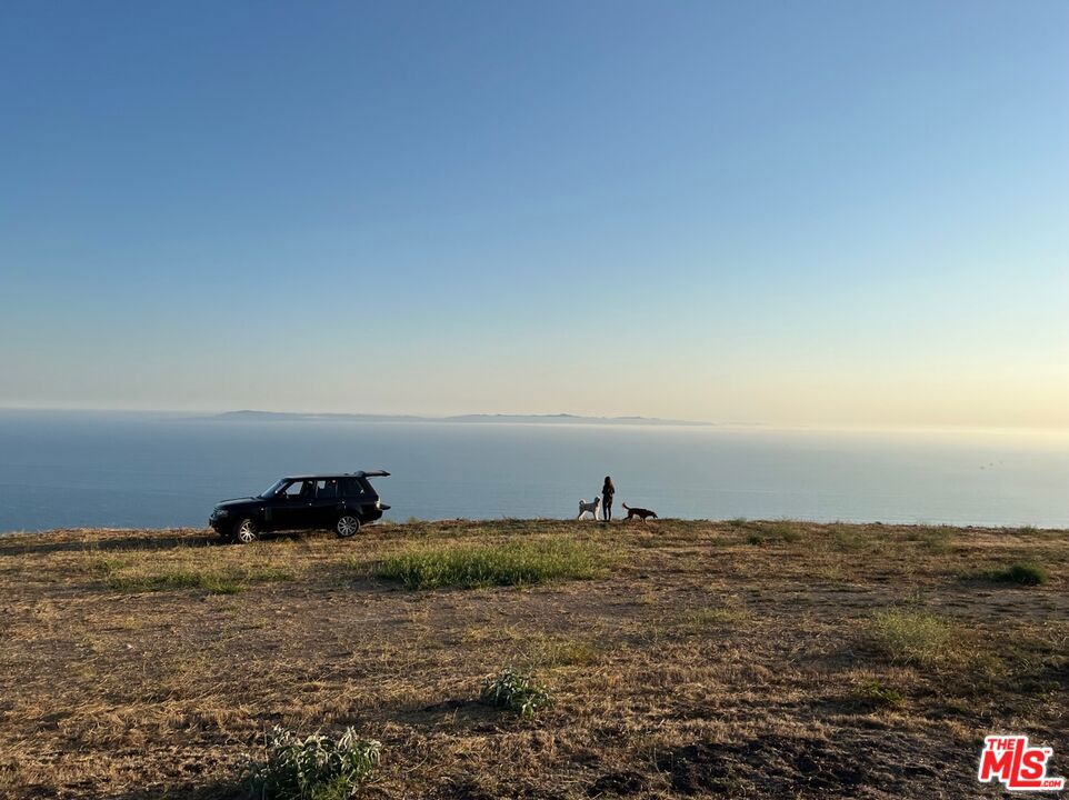 8560 Ocean View Road