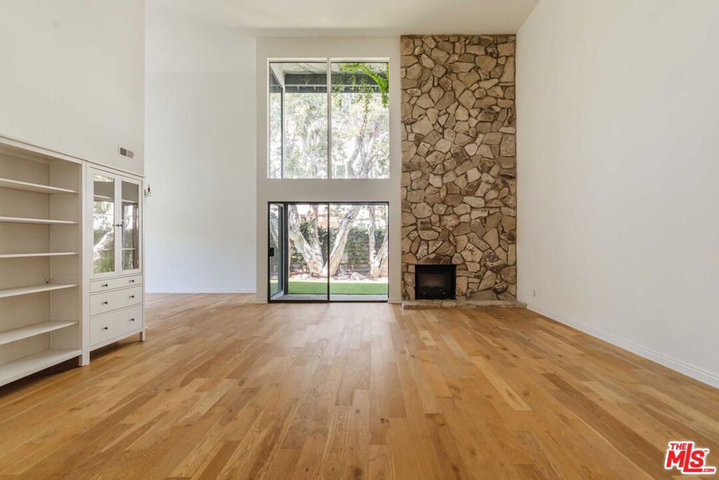 17273 Avenida De La Herradura