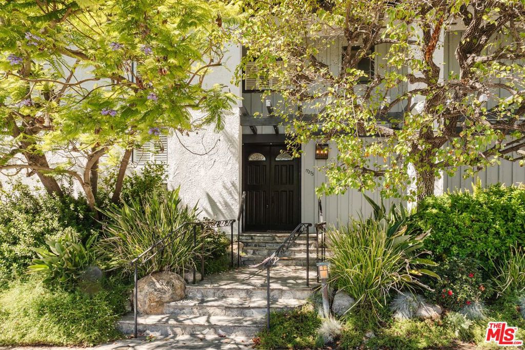 17273 Avenida De La Herradura