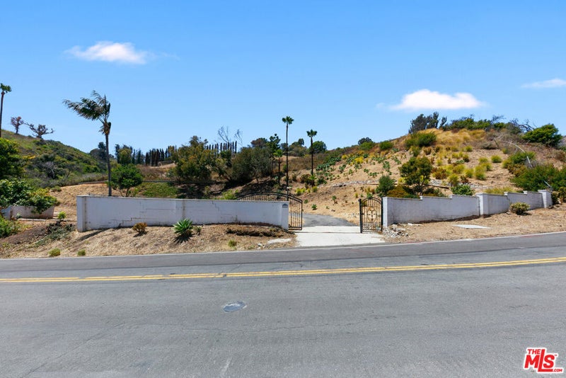 3821 Carbon Canyon Road