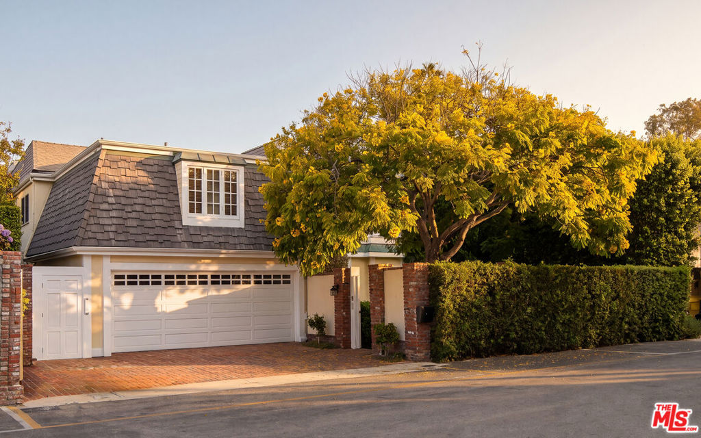 23449 Malibu Colony Road 91a