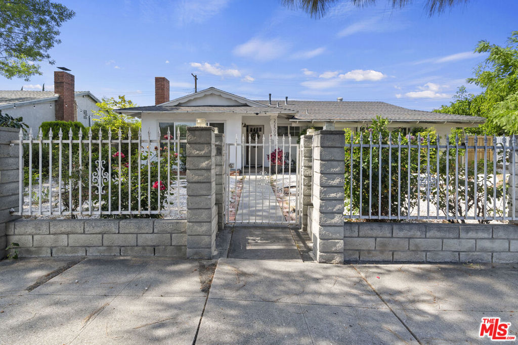 22509 Saticoy Street