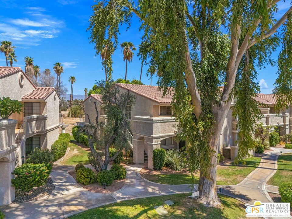 2700 E Mesquite Avenue E26