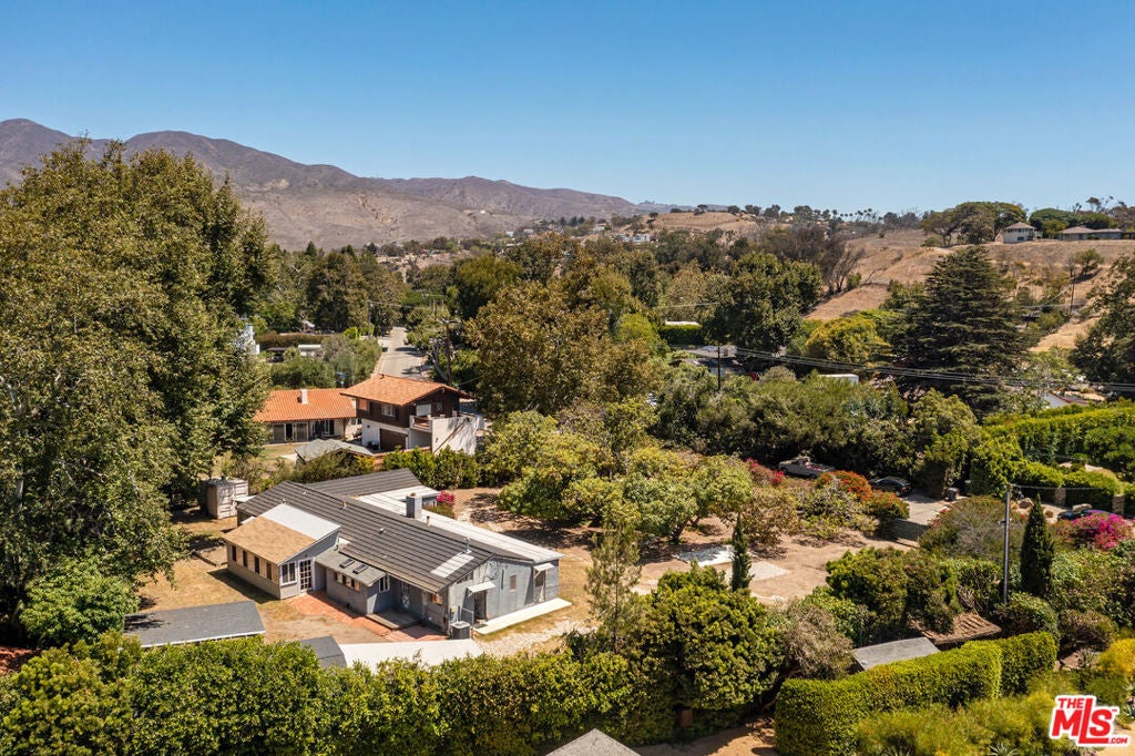 6225 Bonsall Drive