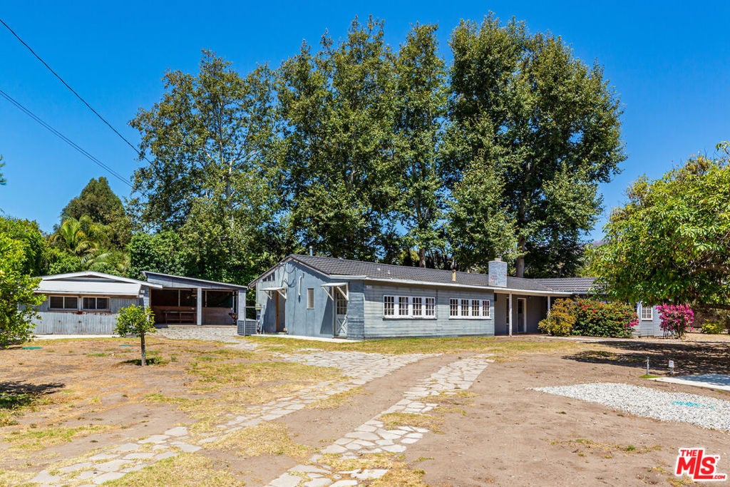 6225 Bonsall Drive