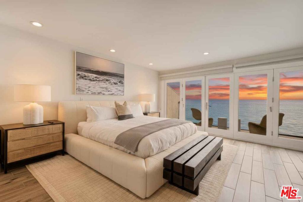 20460 Pacific Coast