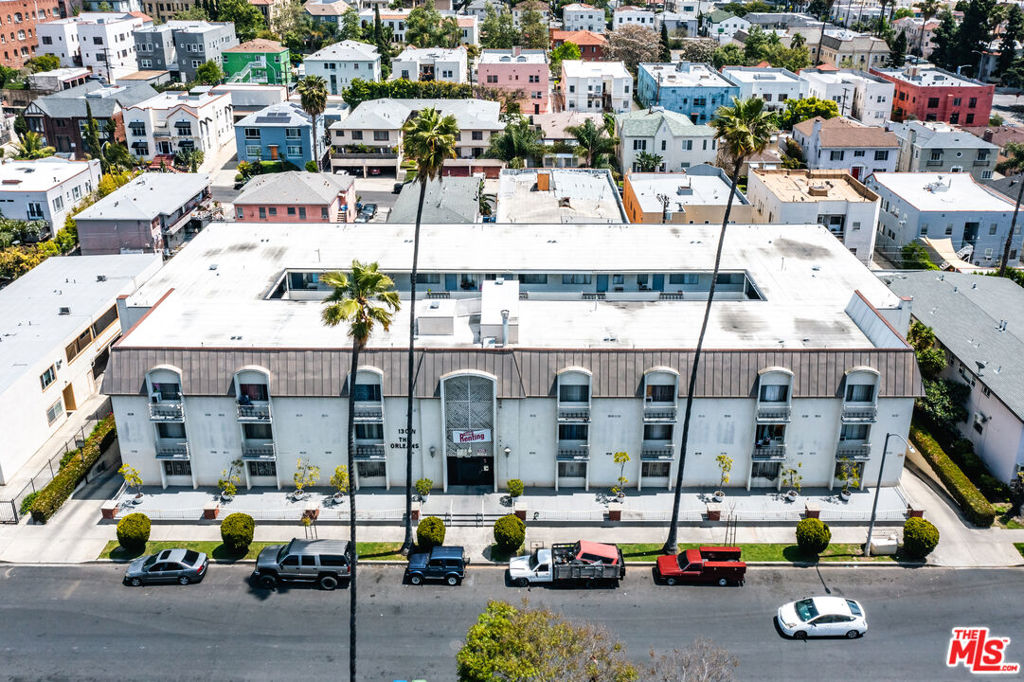 130 N Alexandria Avenue