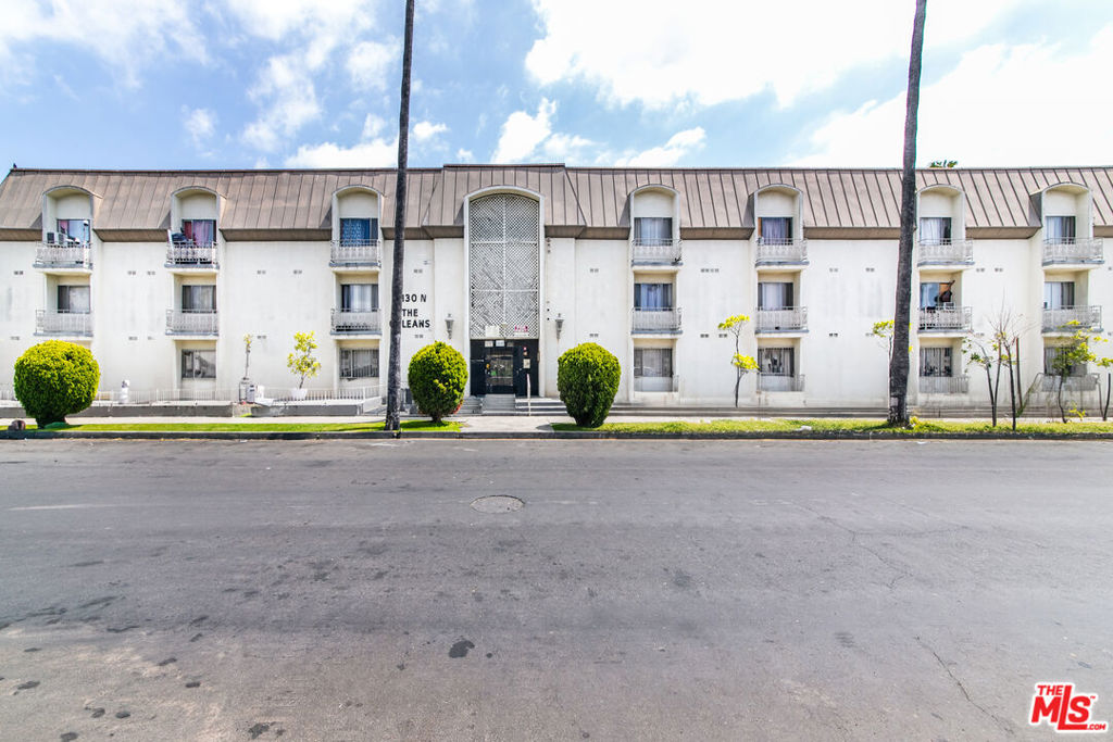 130 N Alexandria Avenue