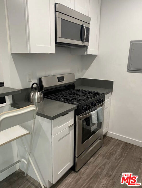 3864 Inglewood Boulevard