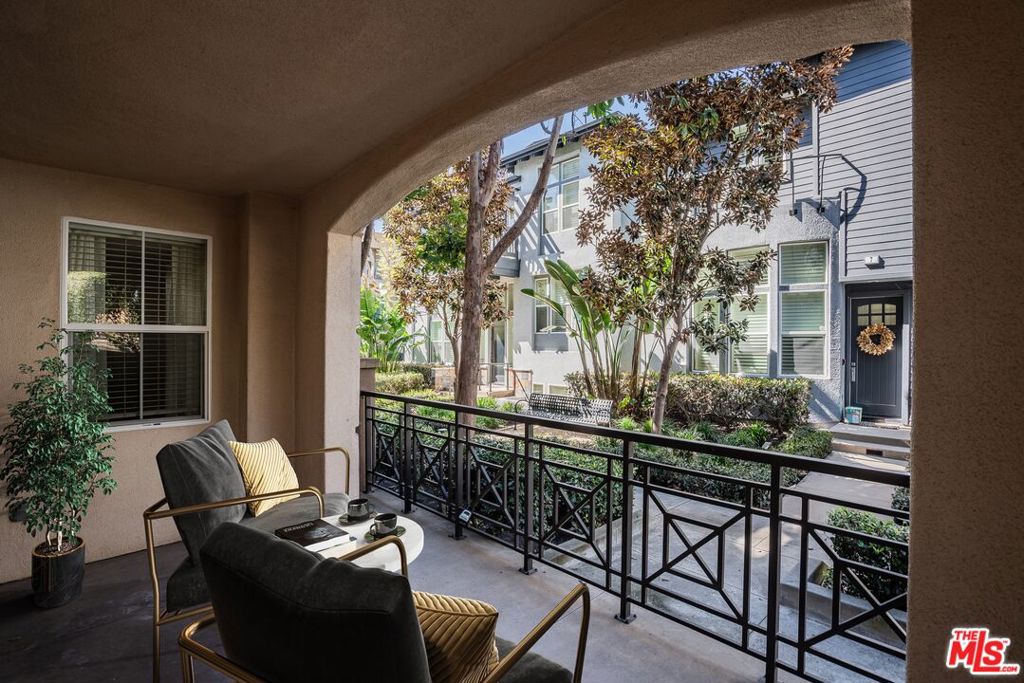 13075 Pacific Promenade 100