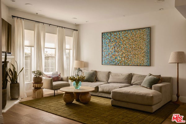10639 WOODBRIDGE ST UNIT 107, NORTH HOLLYWOOD, CA 91602 - Image 2b03e8e361d83fa5d2cc0c81dfbf3ae5/3083063872