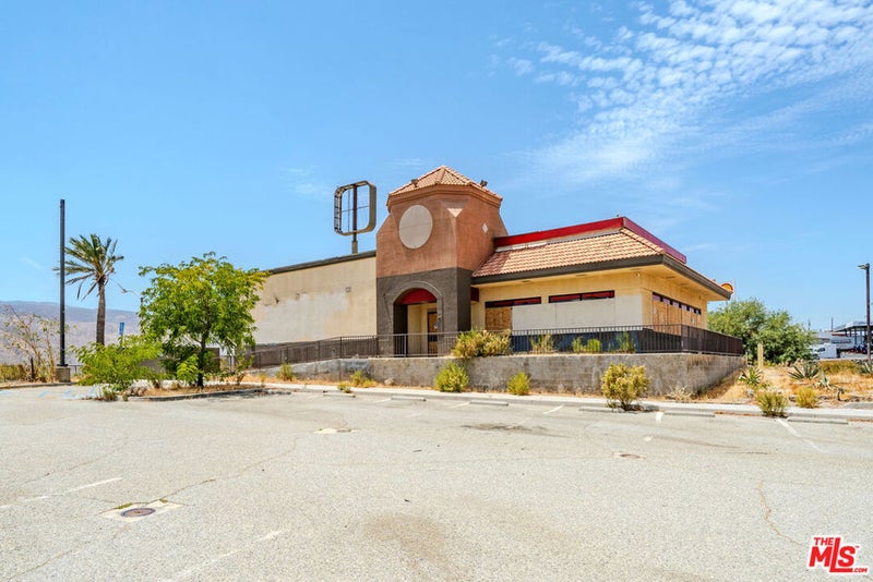 50910 Seminole Drive