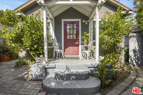 6431 Dix Street Los Angeles CA 90068