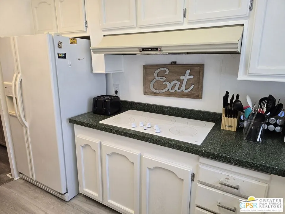 Thousand Palms, California 92276, United States, 3 Bedrooms Bedrooms, ,2 BathroomsBathrooms,Residential,Active,162915