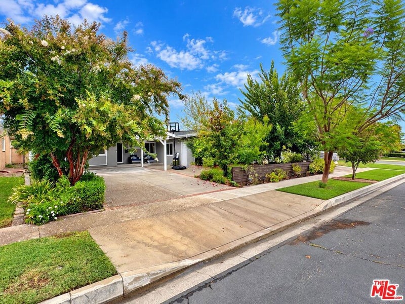 23909 Welby Way
