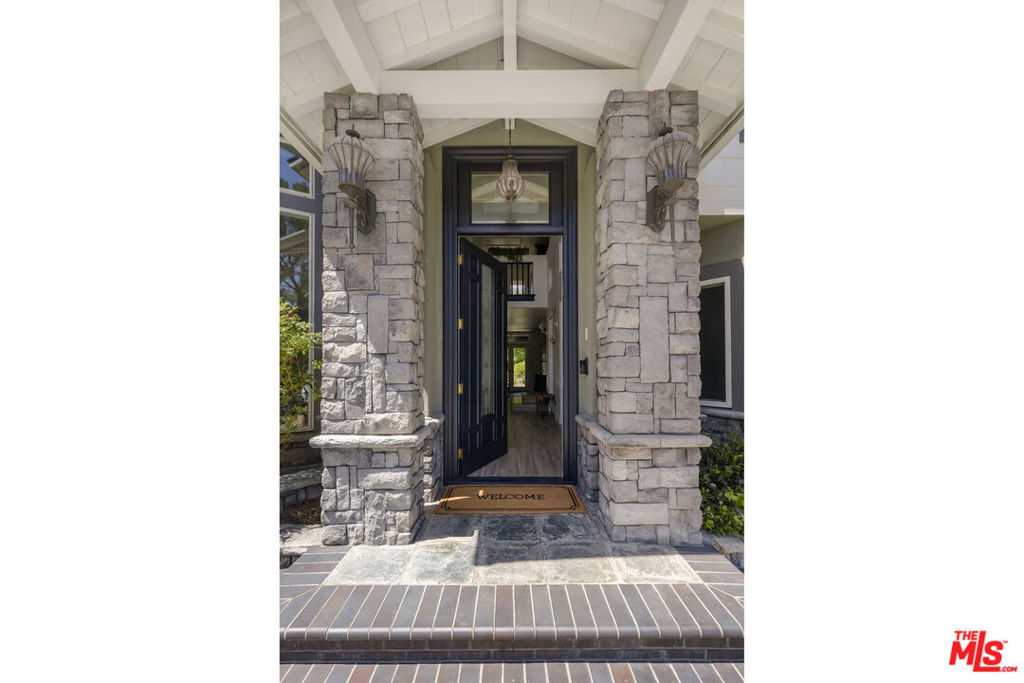 1333 W Valleyheart Drive