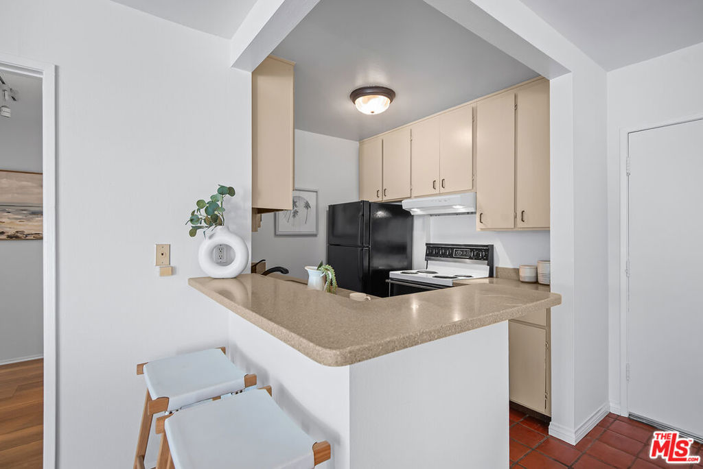 7777 W 91st Street B3160