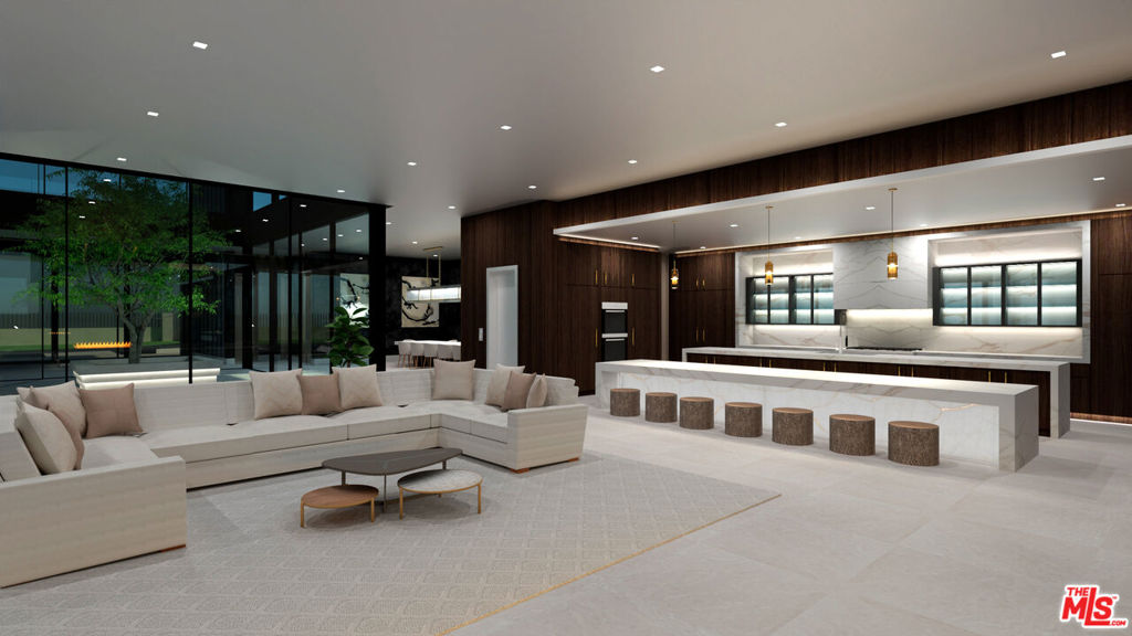 602 N Beverly Drive