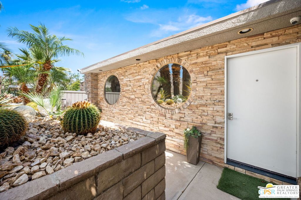 70142 Mirage Cove Drive