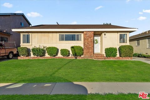 1808 N Elva Avenue Compton CA 90222