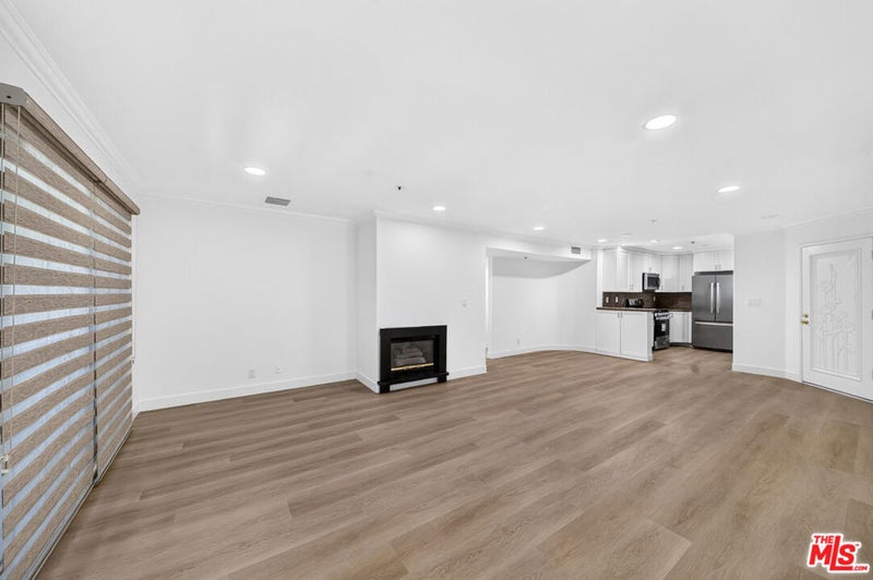 538 Glenwood Road 1