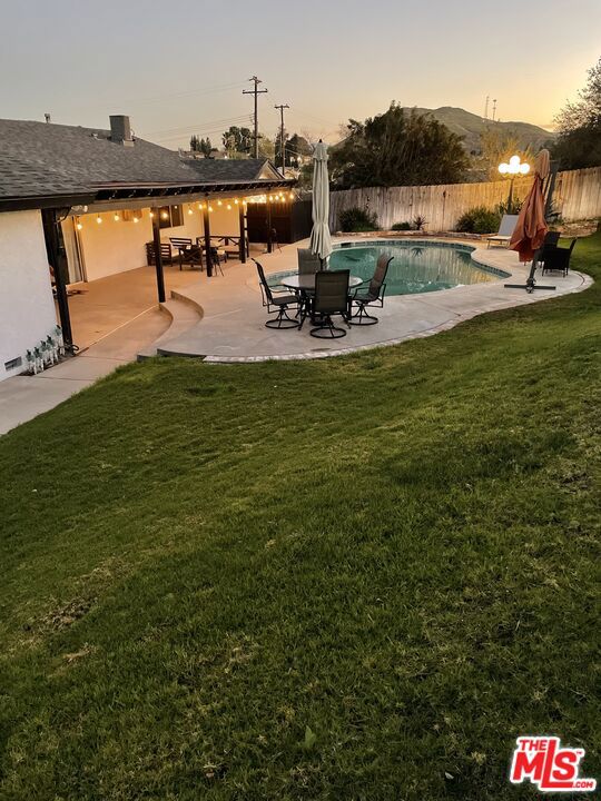 4370 Cedar Avenue