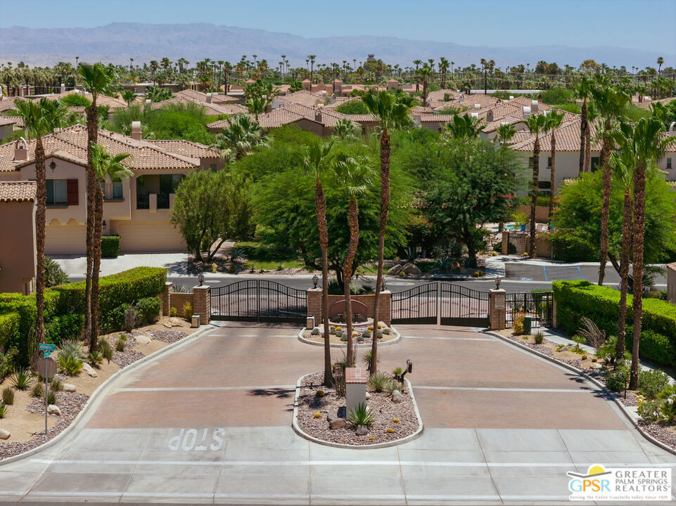 1365 Yermo Drive