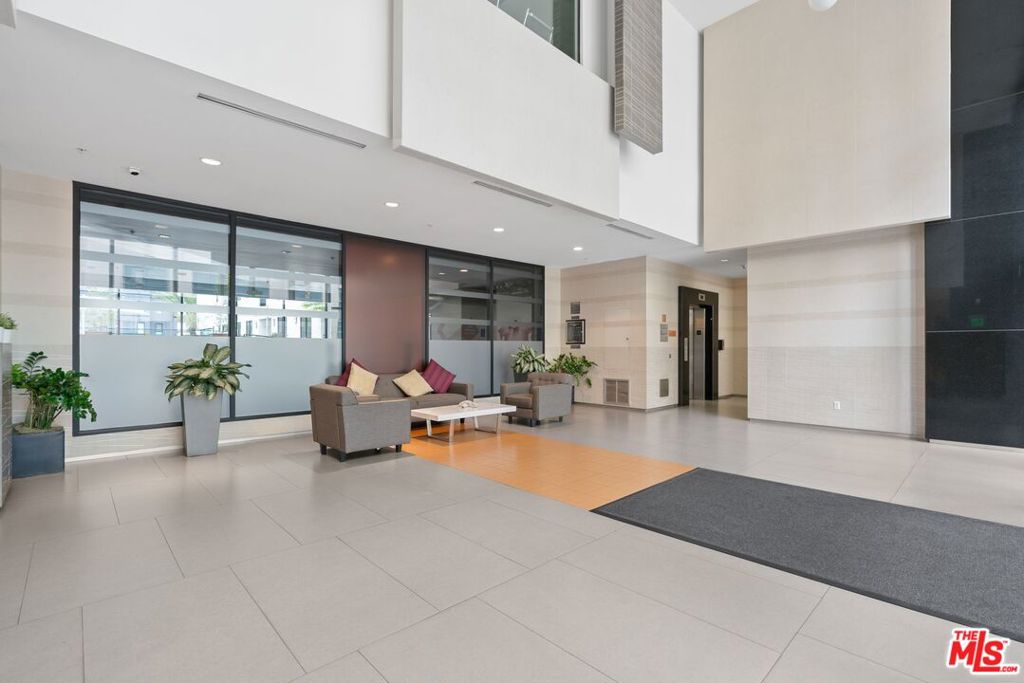 1234 Wilshire Boulevard 433