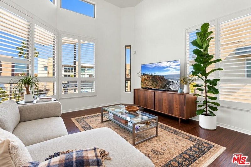 13044 Pacific Promenade 408