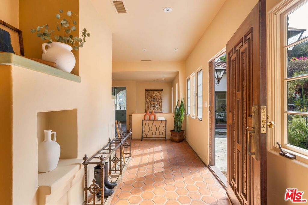 15091 Rayneta Drive