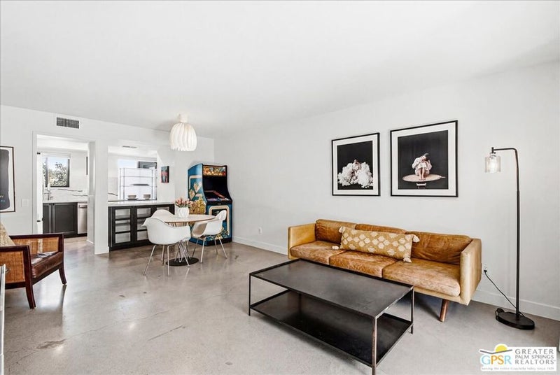 1150 E Palm Canyon Drive 40