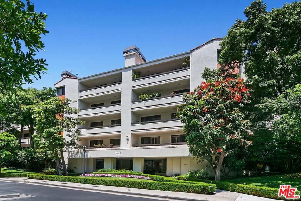 2132 Century Park Lane 303