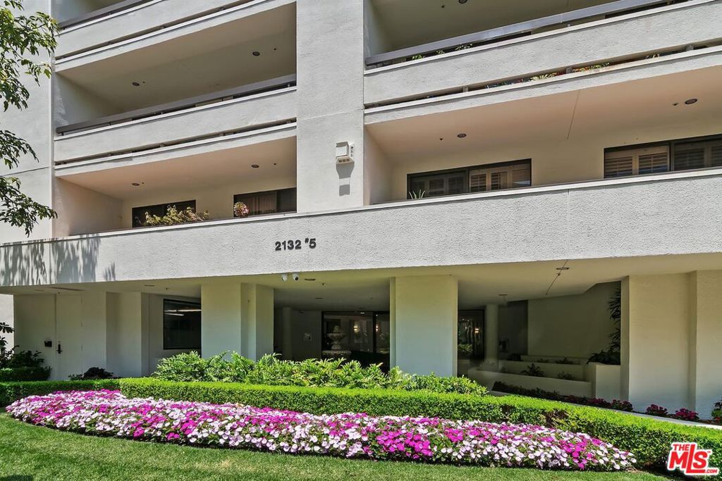2132 Century Park Lane 303