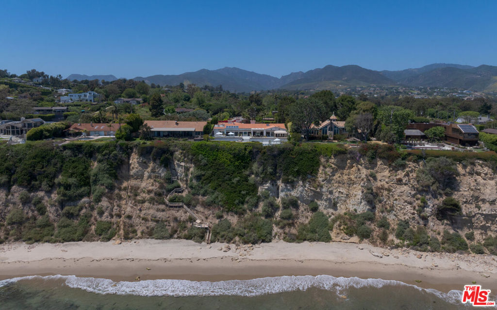 29000 Cliffside Drive