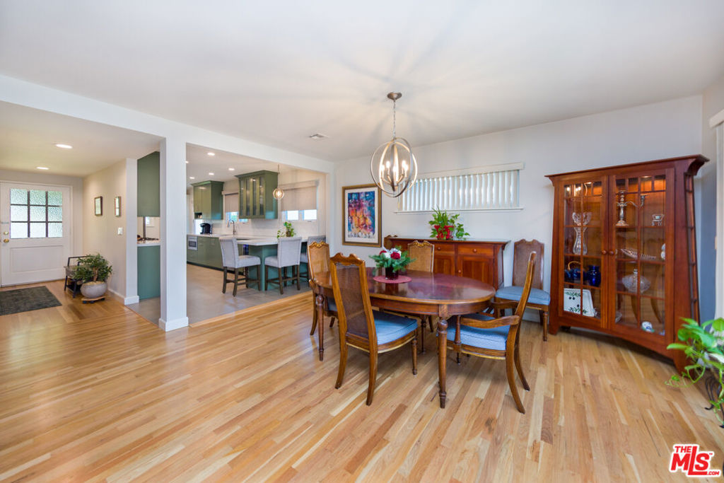 5744 Wilkinson Avenue