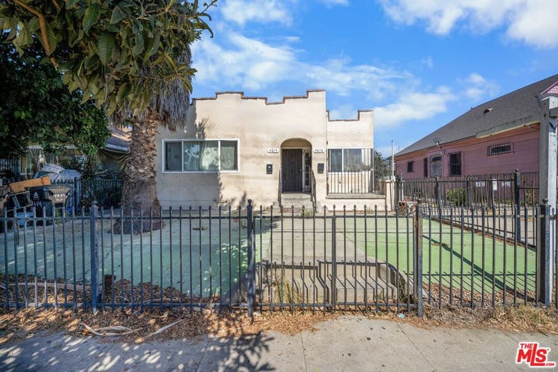 4614 Wall Street