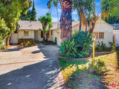 7038 Mclennan Avenue Van Nuys CA 91406