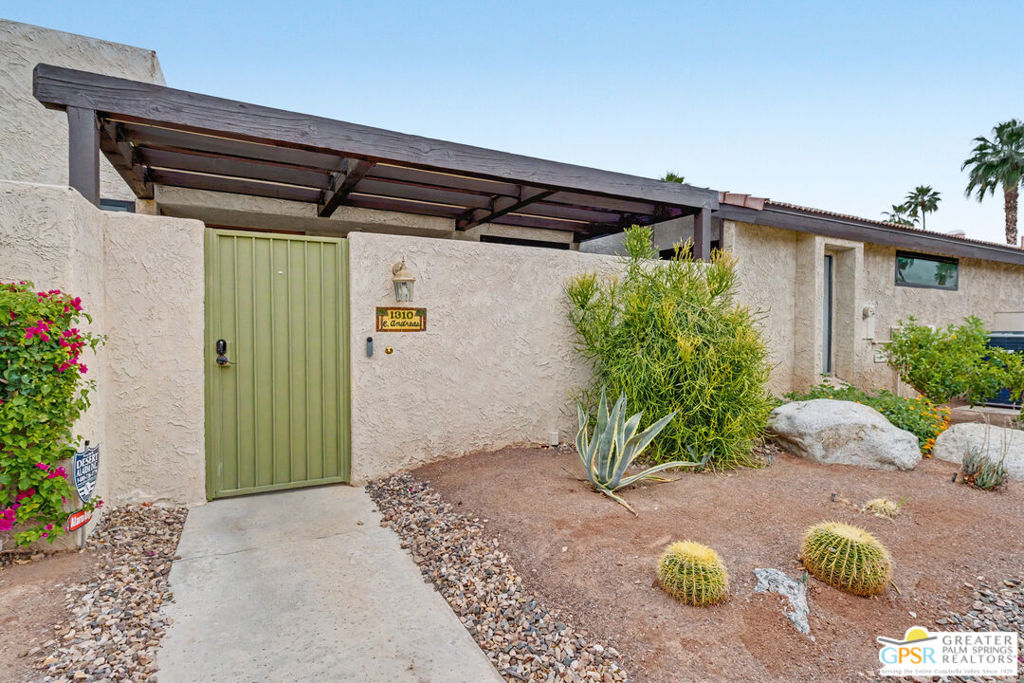 1310 E Andreas Road