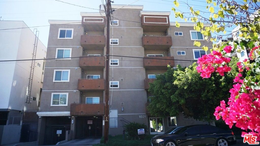 1029 S Hobart Boulevard 202