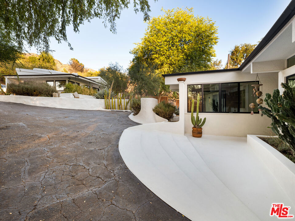 176 Jaxine Drive